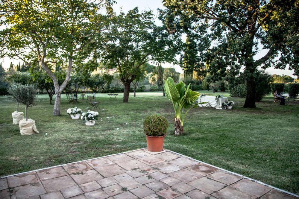 Villa Strampelli Pomezia Exterior foto